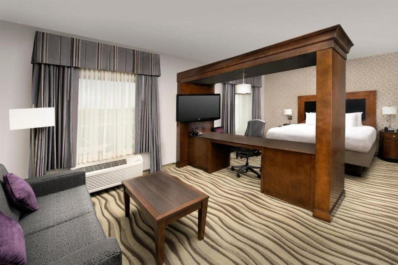 Hampton Inn & Suites Tupelo/Barnes Crossing Экстерьер фото