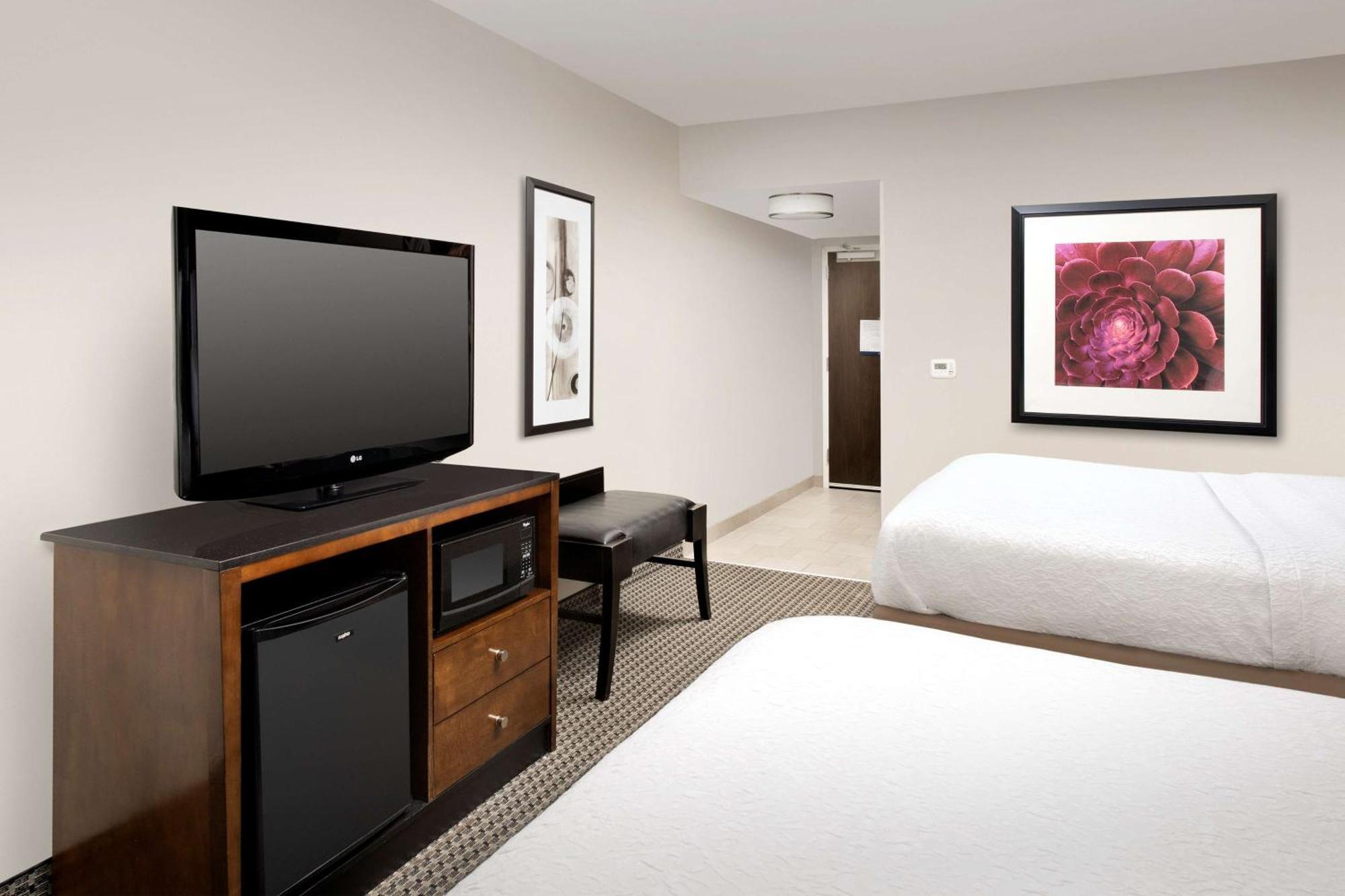 Hampton Inn & Suites Tupelo/Barnes Crossing Экстерьер фото