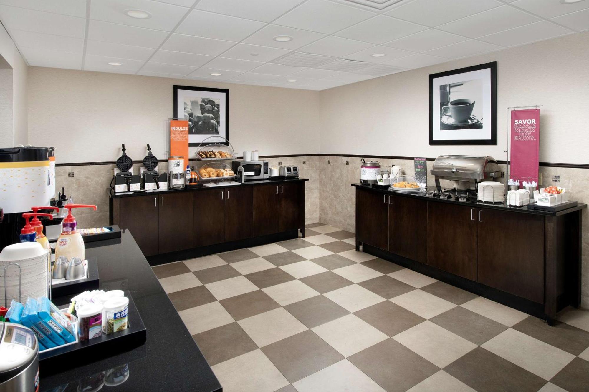 Hampton Inn & Suites Tupelo/Barnes Crossing Экстерьер фото