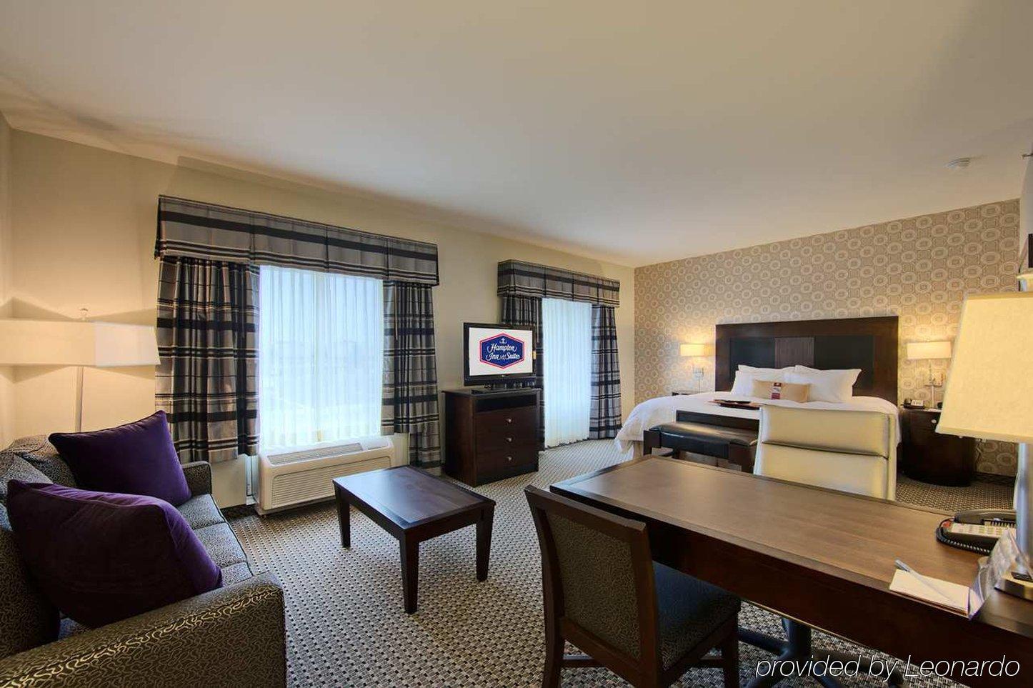 Hampton Inn & Suites Tupelo/Barnes Crossing Номер фото