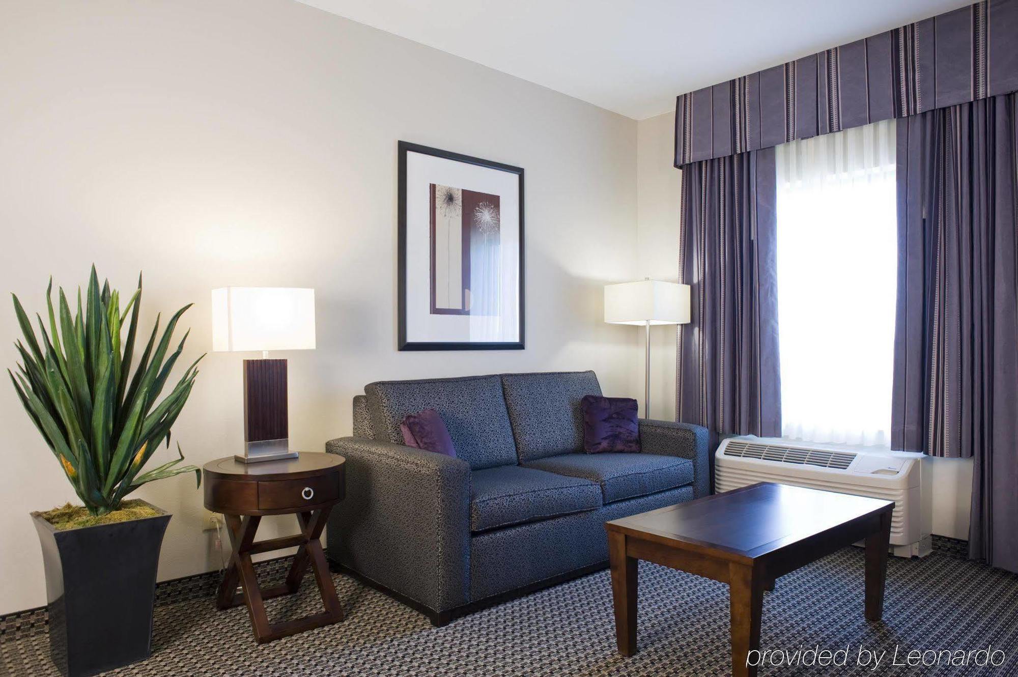 Hampton Inn & Suites Tupelo/Barnes Crossing Экстерьер фото