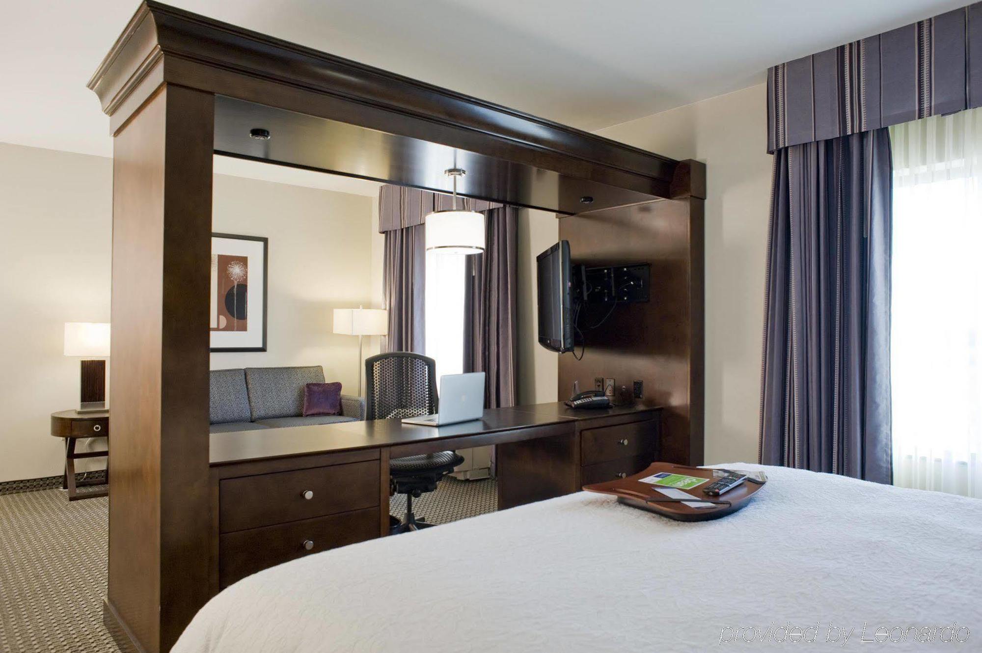 Hampton Inn & Suites Tupelo/Barnes Crossing Номер фото