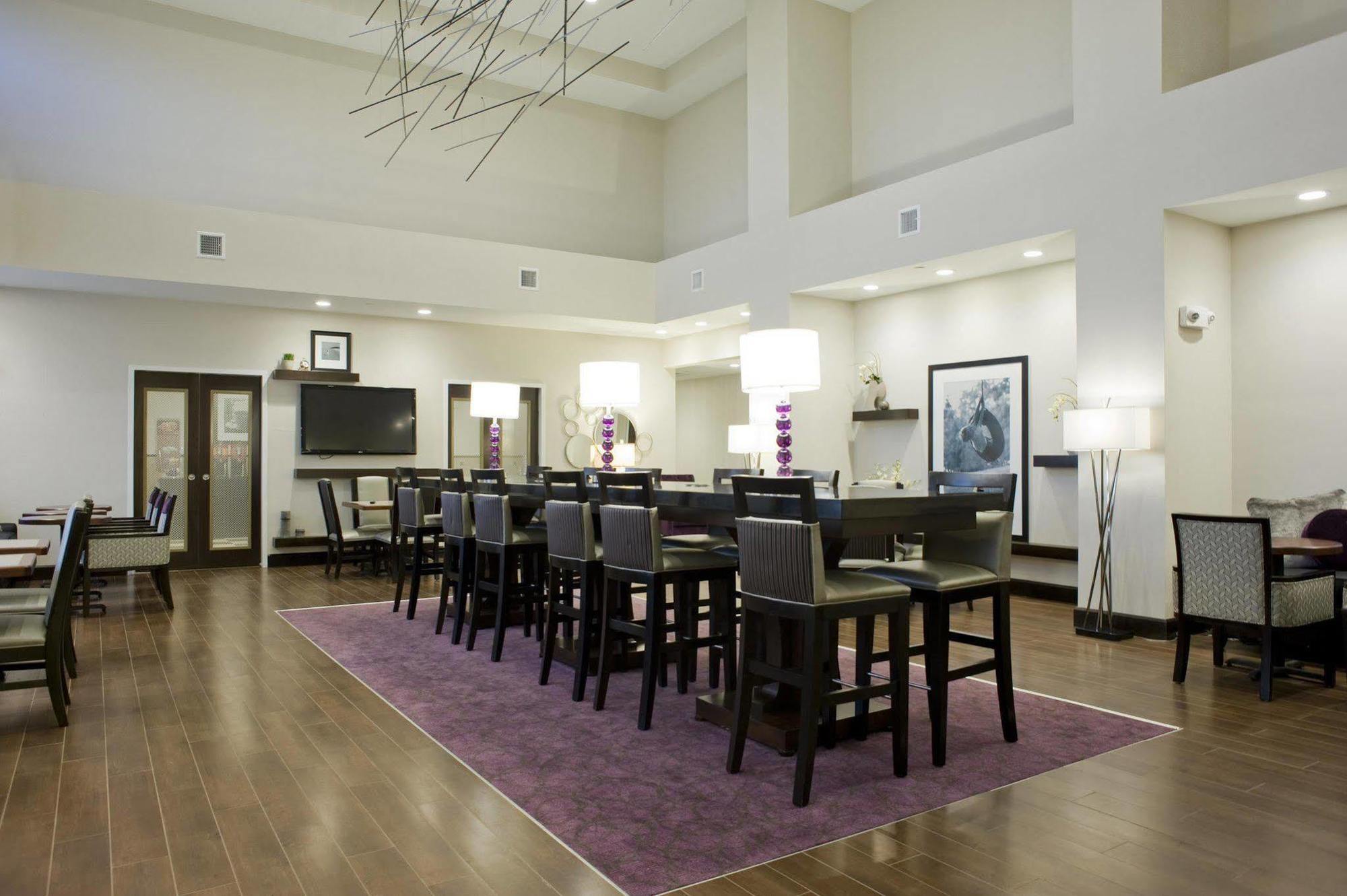 Hampton Inn & Suites Tupelo/Barnes Crossing Экстерьер фото